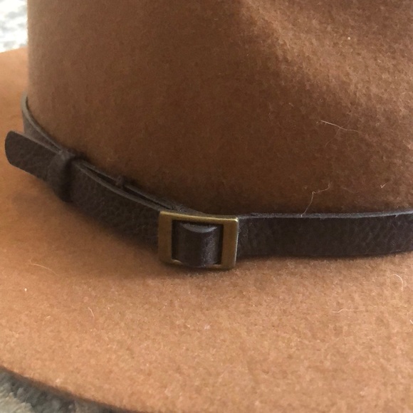 Fedora - Picture 2 of 4